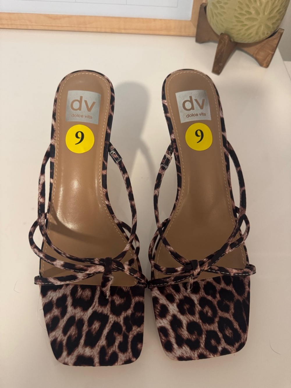 Dolce Vita Leopard Print Strappy Square-Toe kitten heel - Brown/Black